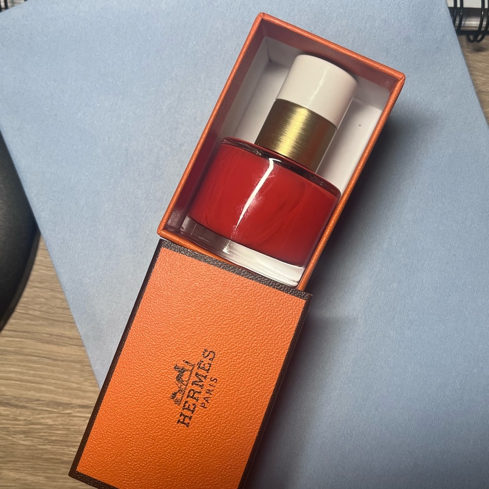 Hermes Nail polish
